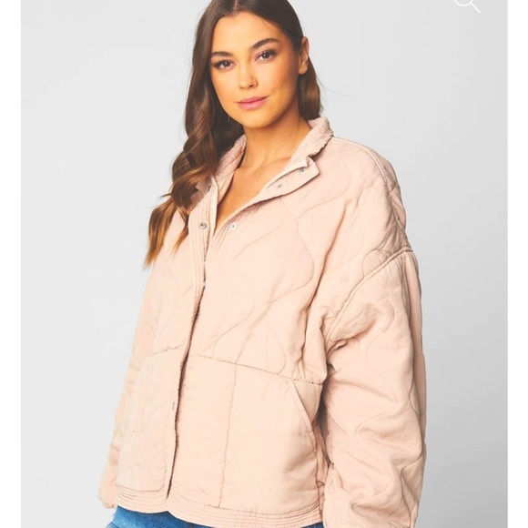 NEW - BLANKNYC Women's Tencel Drop Shoulder Quilted Jacket - size XS​​​​​ - Picture 3 of 10